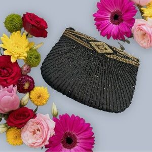 Vintage Lord & Taylor Elegant Black and Gold Women's Evening Formal-Event Clutch